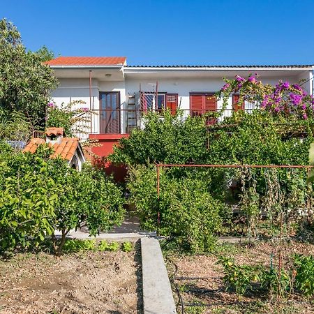 Apartments By The Sea Seget Vranjica, Trogir - 1038 Zewnętrze zdjęcie