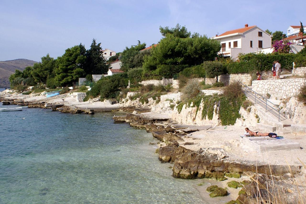 Apartments By The Sea Seget Vranjica, Trogir - 1038 Zewnętrze zdjęcie