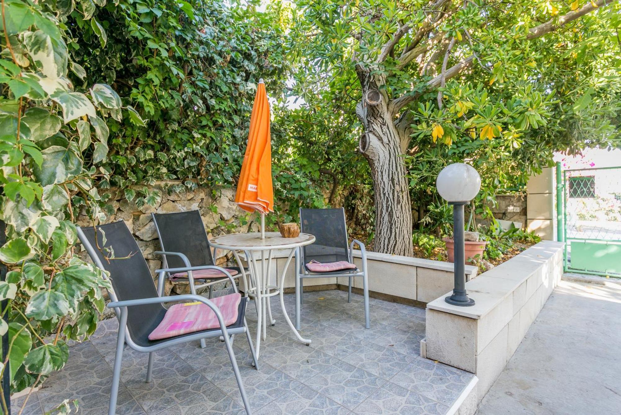 Apartments By The Sea Seget Vranjica, Trogir - 1038 Zewnętrze zdjęcie